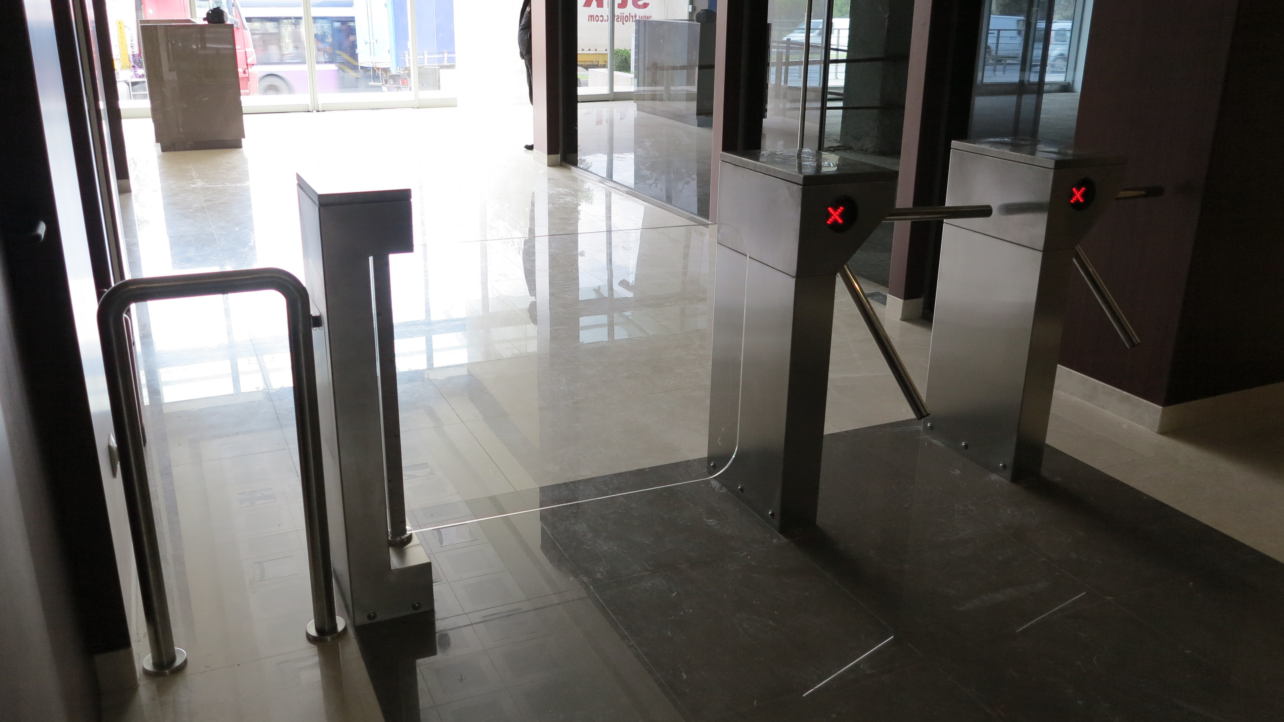 LTT-313E Tek Ayak Tripod Turnike Montaj Görüntüleri