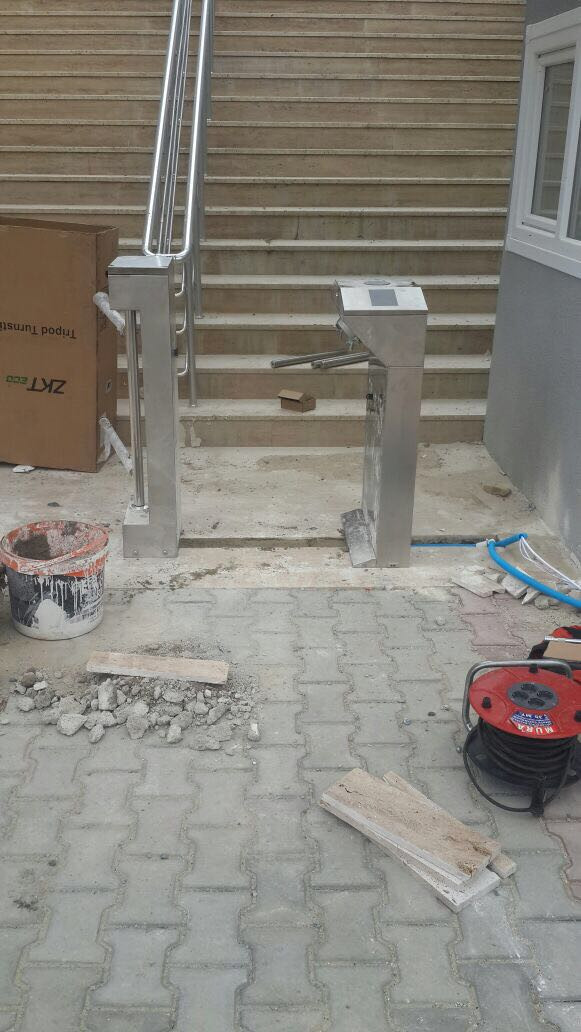 Düşen Kollu Turnike Tripod PRO-1000 Montaj Görüntüleri