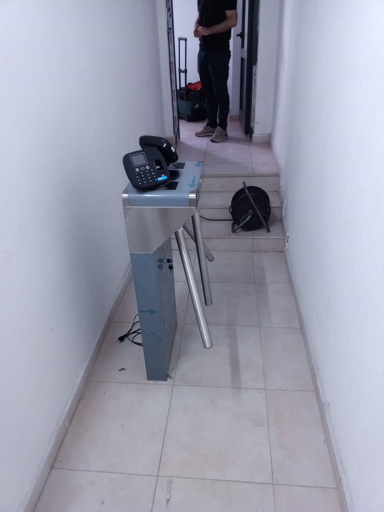 Düşen Kollu Turnike Tripod PRO-1000 Montaj Görüntüleri