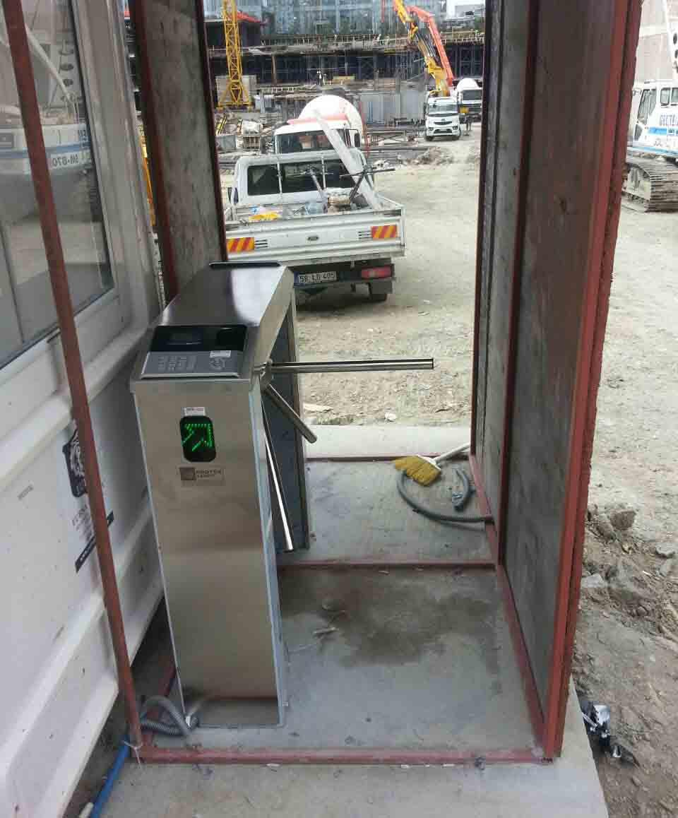 T250A2 EKO PASLANMAZ ÜÇ KOLLU TURNİKE Montaj Görüntüleri