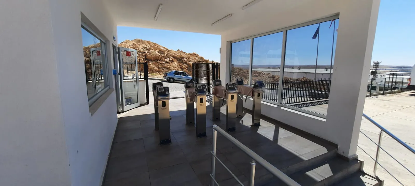 t250eco-turnike-sistemi-parmak-izi-okuyucujpeg