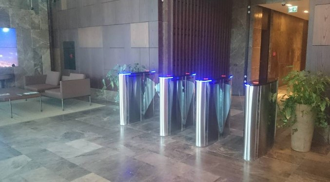 T300 HG 20 Hızlı Geçiş Turnikesi